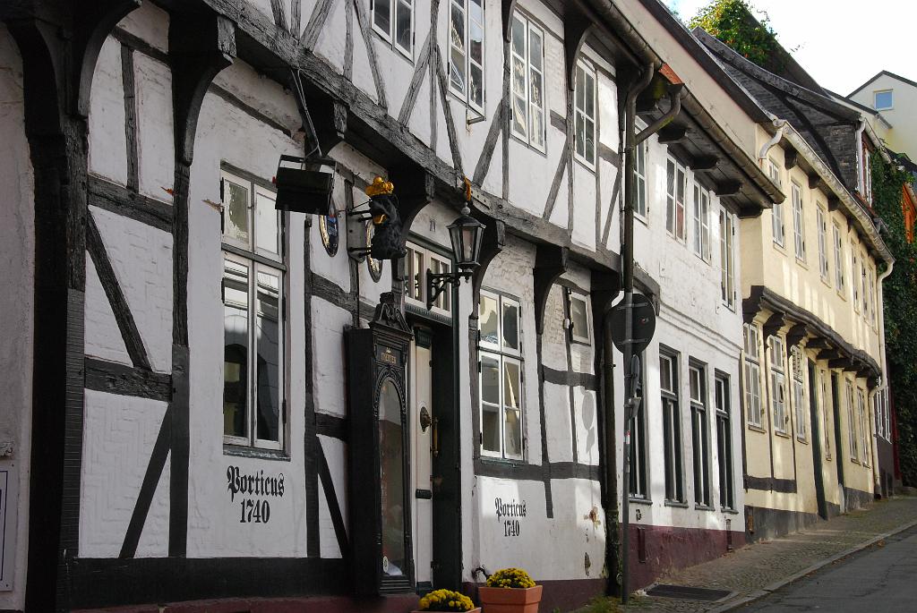 1330 DSC_5232.JPG - Flensburg, "Porticus", [de]eine nette alte Kneipe, "Flensburgs ältestes Gasthaus" [en]a nice old pub, "Flensburg's oldest guest house" (what means pub)